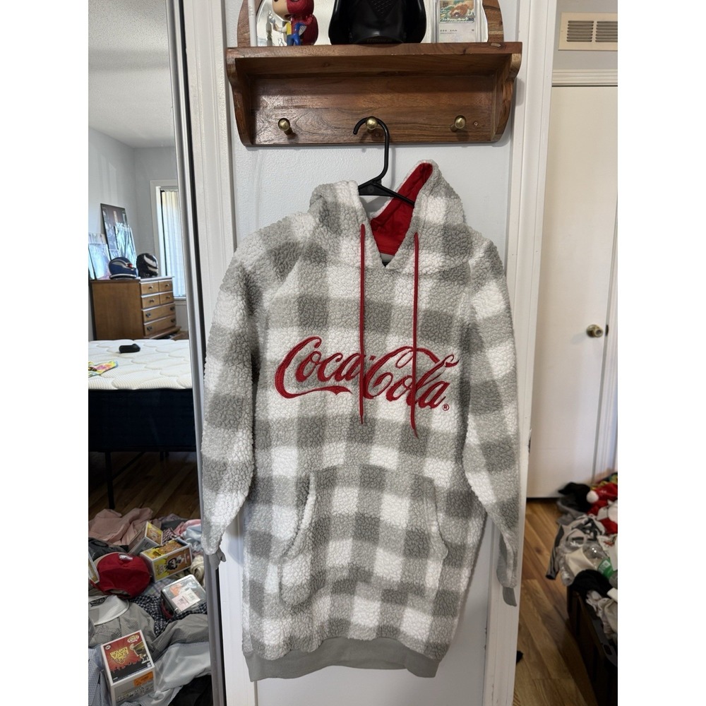 Coca-Cola Fuzzy Hoodie Womens Small Sherpa Fleece Sweatshirt Coke Teddy Pull
